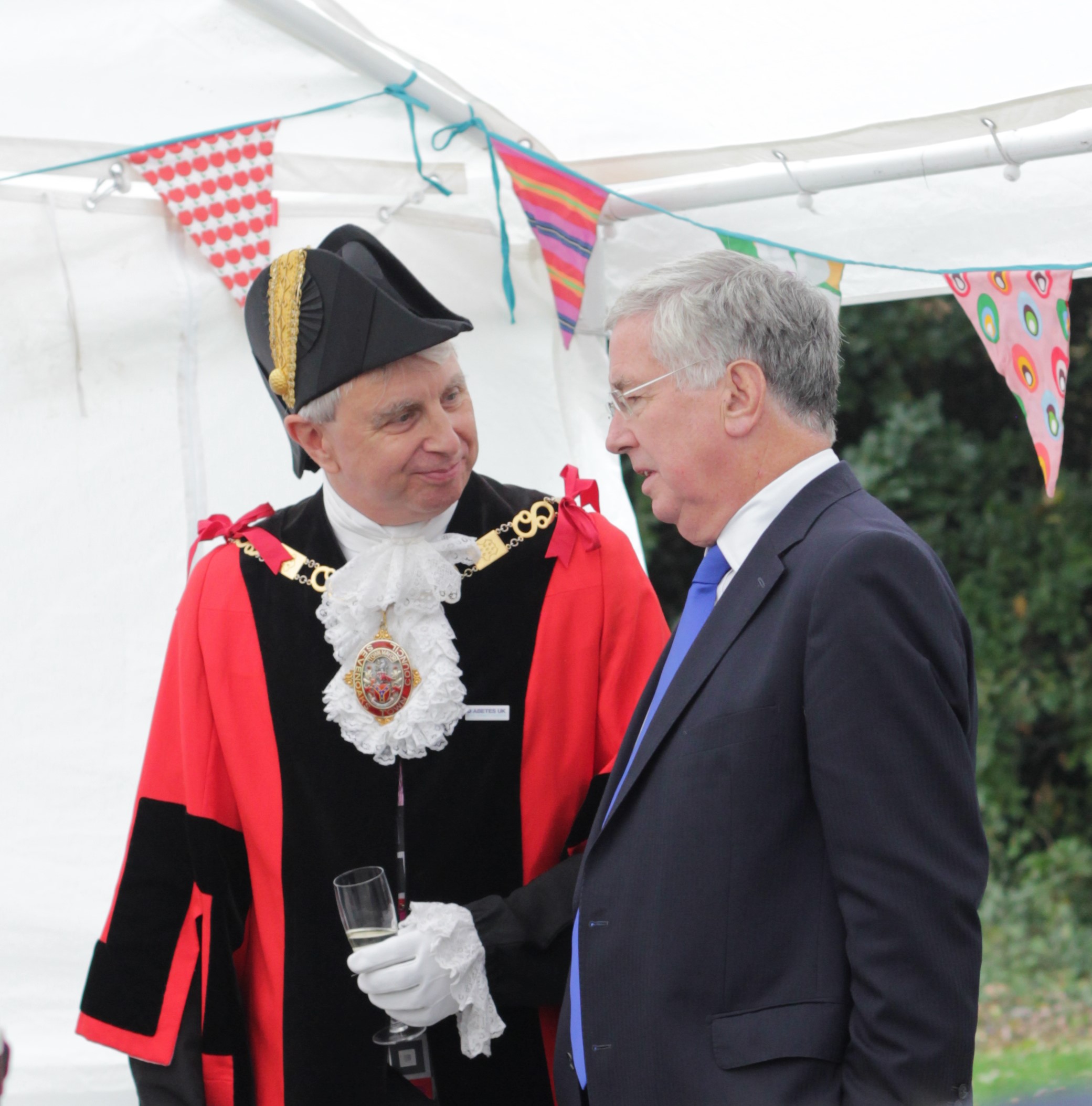 Michael with Cllr Andrew Eyre, Mayor of Sevenoaks, at the opening.